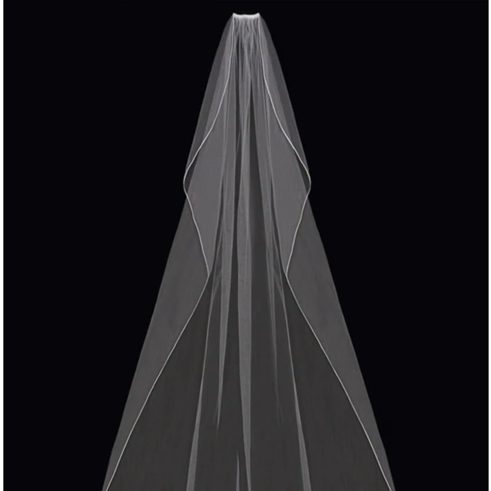 V63C pencil edge veil